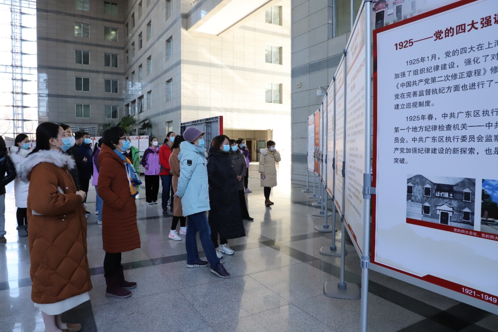 �������ڽ�ͷ

�������Զ�����