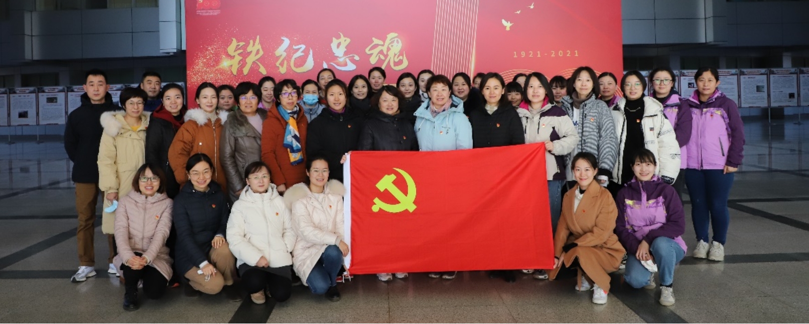 С�����ڽֵ���

�жȿ��Ŷ��������Զ�����