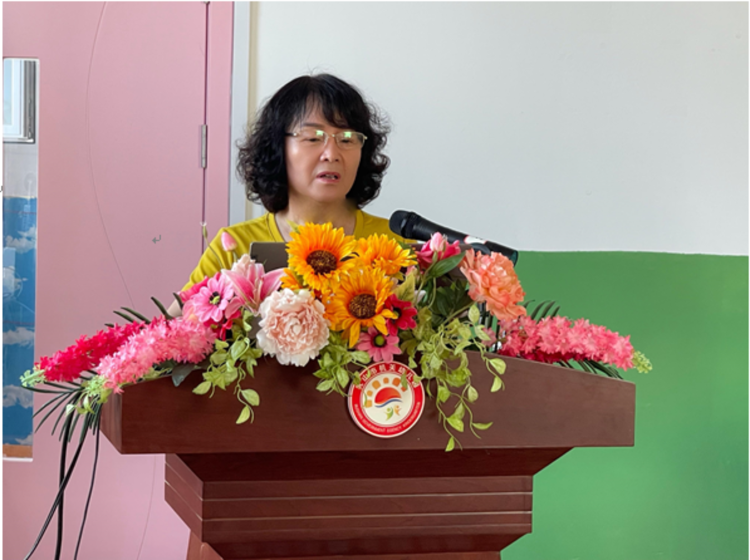 �����ϵĻ�ƿ��������ʻ�

�������Զ�����