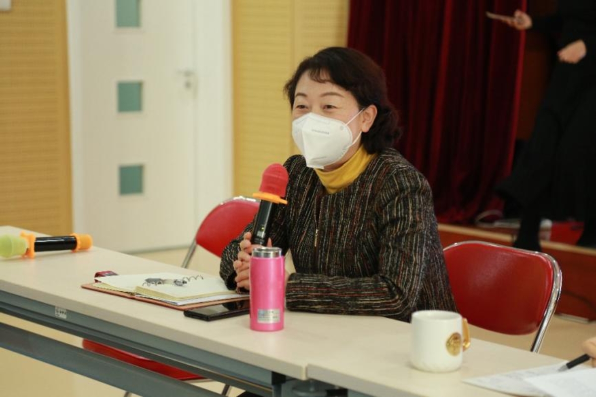 D:\��ƬӰ������\2021.1.12 �ҳ�������̸��-��ѡ\2021.1.12 �ҳ�������̸��-��ѡ\S60A3700.JPG