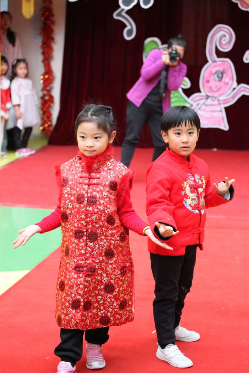 C:\Users\leleding\AppData\Local\Temp\WeChat Files\112f13ae9f22f23d2e40d358f038dc1.jpg